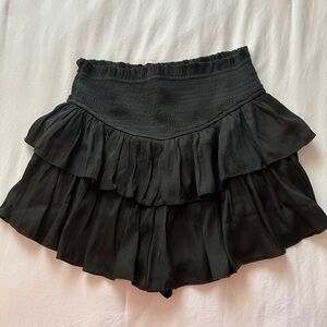 Black high waist ruffle mini skirt